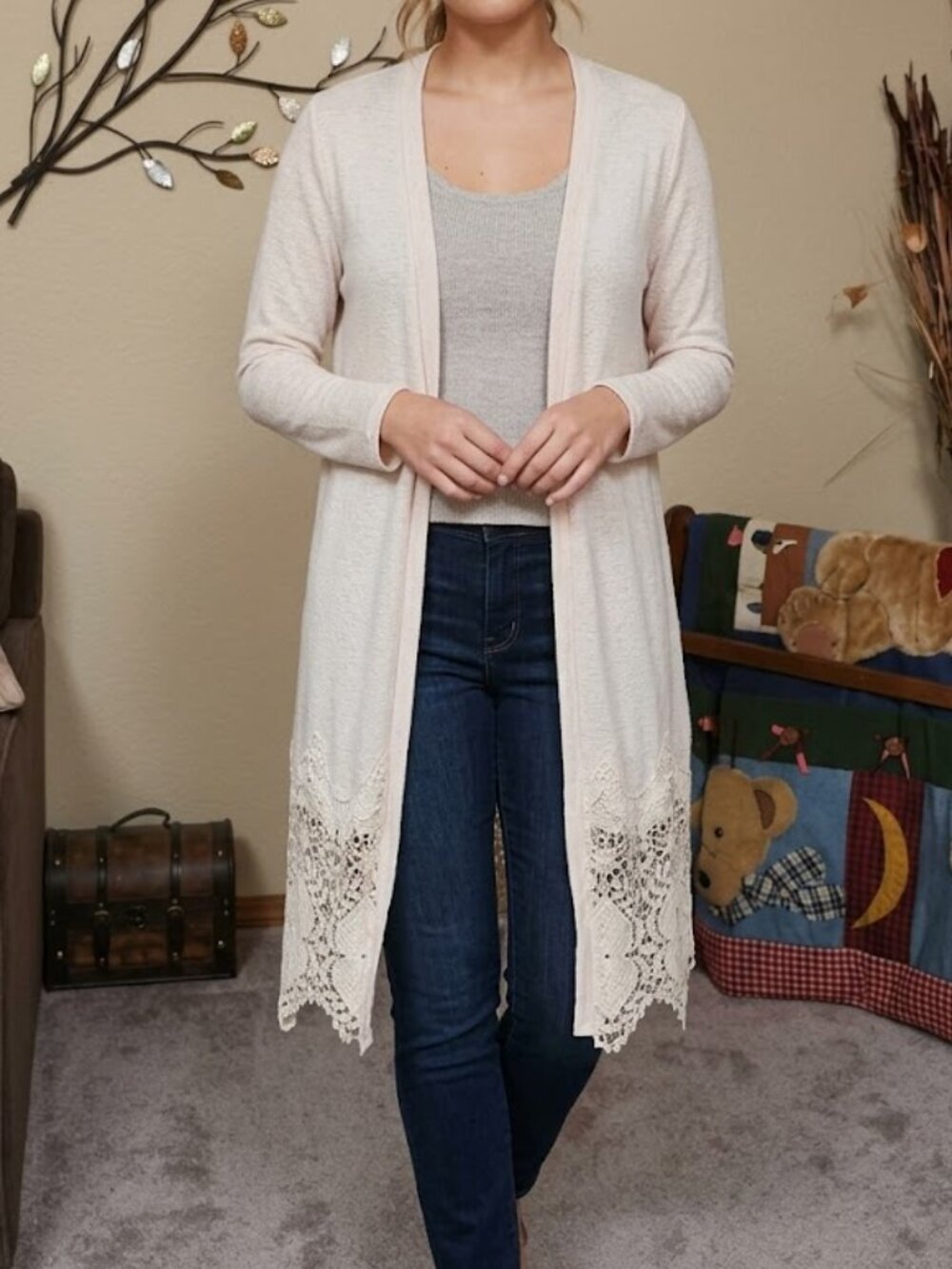 Cecil McBee lace embellished duster / cardigan sz medium (fits like small)